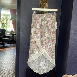 Zadig and Voltaire Jeudie Soft Yoko Flower Skirt Size 36 NWT